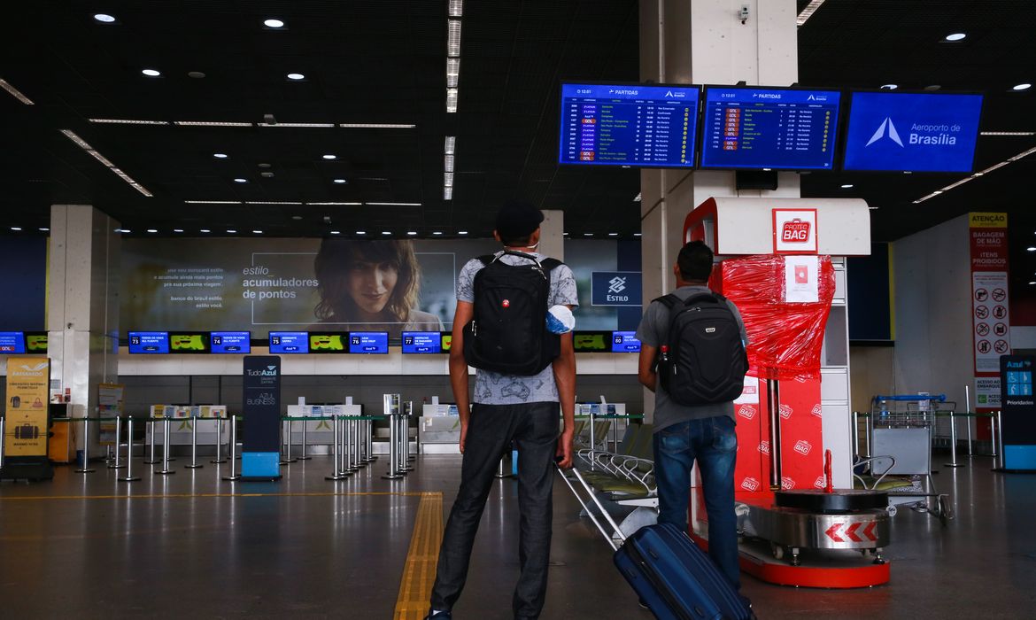 Aeroporto Internacional Juscelino Kubitschek, terceiro maior aeroporto do Brasil com pouca movimentação de passageiros