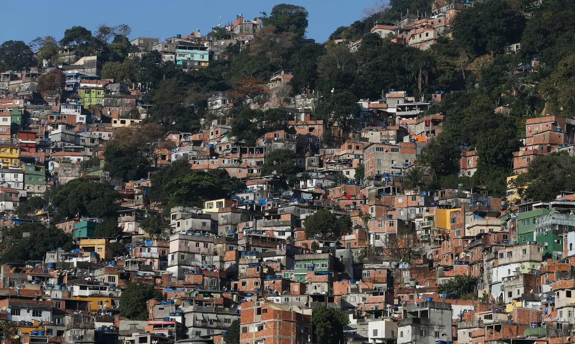 Rio de Janeiro - Comunidade da Rocinha, após confrontos entre grupos de traficantes rivais pelo controle de pontos de venda de drogas (Fernando Frazão/Agência Brasil)