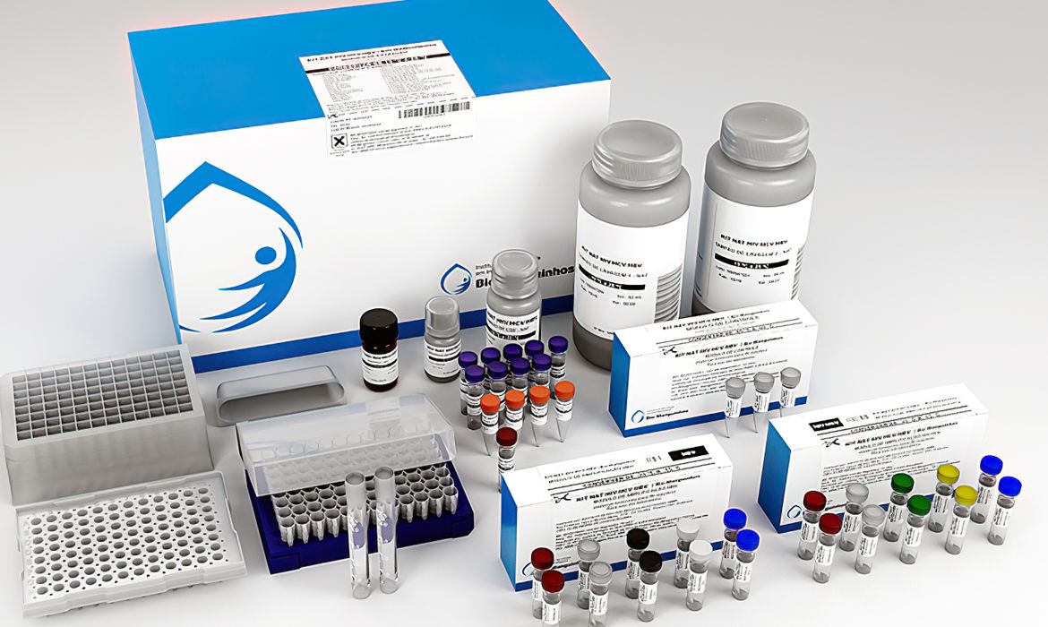 O kit NAT Plus, desenvolvido e produzido pelo Instituto de Tecnologia em Imunobiológicos (Bio-Manguinhos/Fiocruz). Foto: Bio-Manguinhos/Fiocruz
