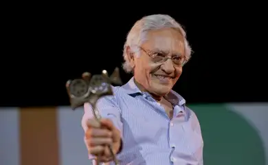 Brasília - Diretor Vladimir Carvalho é homenageado durante o  49º Festival de Brasília do Cinema Brasileiro (Wilson Dias/Agência Brasil)