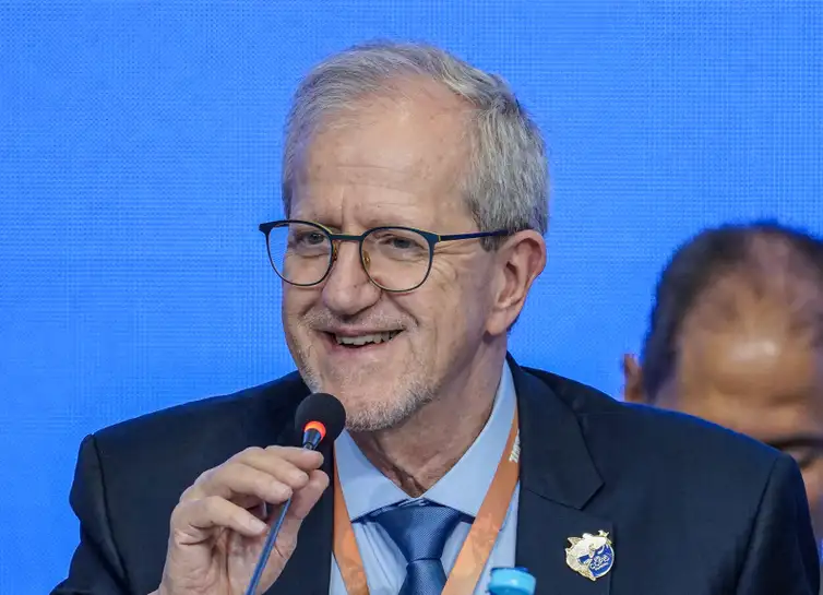 Campo Grande (MS), 23/03/2026 – Presidente da COP15, João Paulo Capobianco durante sessão plenária.
Foto: Rafa Neddermeyer/Agência Brasil