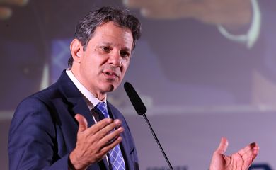 Brasília (DF) 13/03/2023 Ministro da Economia, Fernando Haddad durante reunião na Frente Nacional de Prefeitos.