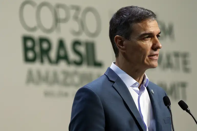 Belém (PA), 07/11/2025 - Presidente da Espanha, Pedro Sánchez Pérez-Castejón, fala durante entrevista coletiva na COP30. Foto: Bruno Peres/Agência Brasil