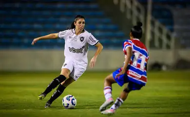 Brasília (DF), 06/08/2025 - Lance de jogo entre Botafogo e Fortaleza pelo Campeonato Brasileiro de Futebol feminino. Foto: Davi Rocha/Divulgação
