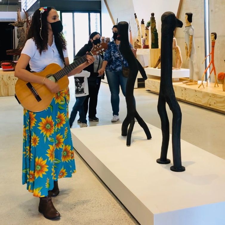 Divulgação/Museu do Pontal Arte-educadora Beatriz Bessa
