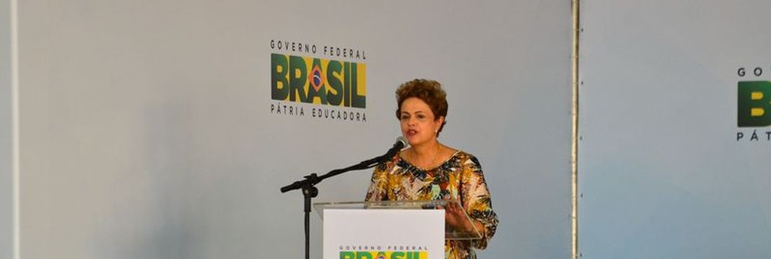 Dilma Rousseff entrega moradias do Minha Casa, Minha Vida