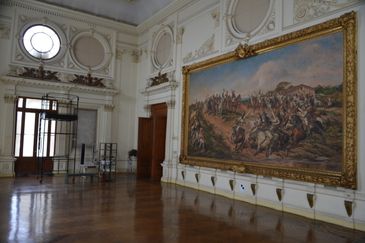  O Museu Paulista, também conhecido como Museu do Ipiranga, está fechado desde 2013 e aguarda verba para as obras de restauração e modernização.