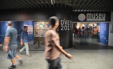 São Paulo - Mostra Diversa: Expressão de Gêneros, Identidades e Orientações, no Museu da Diversidade Sexual, no metrô República (Rovena Rosa/Agência Brasil)