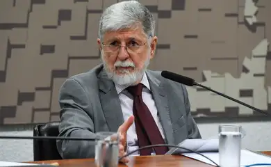 Brasília (DF), 15.08.2024 - Comissão de Relações Exteriores e Defesa Nacional (CRE) realiza audiência pública interativa para ouvir o assessor-chefe da Assessoria Especial do presidente da República, Celso Amorim, sobre sua atuação como enviado do Brasil para acompanhar as eleições presidenciais ocorridas na Venezuela. Foto: Roque de Sá/Agência Senado