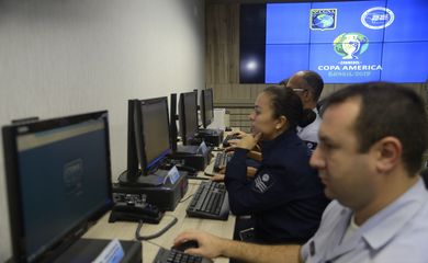 O Comando da Aeronáutica inaugura uma Sala Master de Comando e Controle - Copa América 2019, no Centro de Gerenciamento da Navegação Aérea (CGNA). A sala fará a integração e o monitoramento das operações nos sete aeroportos que atenderão às