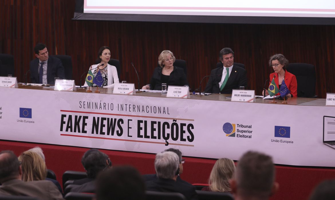 O Tribunal Superior Eleitoral (TSE) realiza em Brasília, o Seminário Internacional Fake News e Eleições.