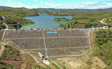 Mauriti (CE), 26/05/2025 - Barragem de Quixabinha, em Mauriti, que passou por obras de recuperação e vai levar água aos moradores da região. Foto: Marcelo Camargo/Agência Brasil