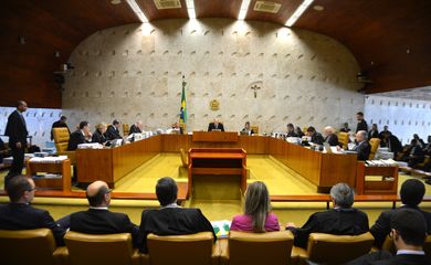 Brasília - Sessão do STF em que se julgou que as investigações da Operação Lava Jato sobre o ex-presidente Lula devem permanecer na Corte(Marcelo Camargo/Agência Brasil)