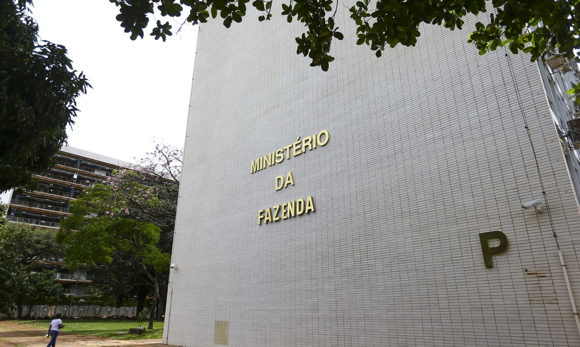 Brasília (DF), 10/04/2023 - Fachada do ministério da Fazenda.