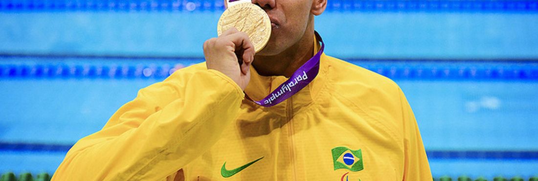 André Brasil coleciona uma medalha de ouro e uma de prata nas Paralimpíadas de Londres