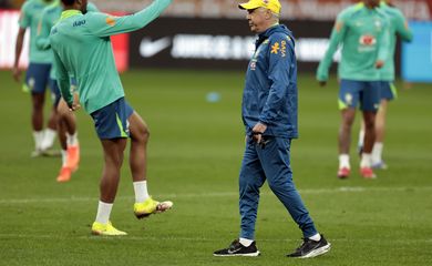 São Paulo (SP), 09/06/2025 - Técnico Carlo Ancelotti durante treino da Seleção Brasileira de Futebol, na Neo Quimica Arena, antes do jogo contra o Paraguai pelas eliminatórias da Copa do Mundo 2026. Foto: Paulo Pinto/Agência Brasil