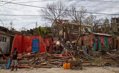 Área devastada no Haiti, após a passagem do furacão Matthew - Foto Logan Abassi/Minustah
