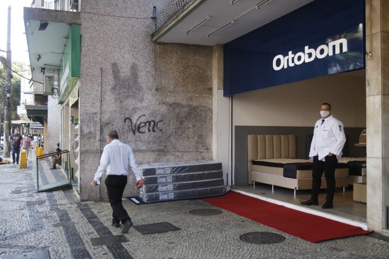 Comércio de rua e salões de beleza reabrem antecipadamente com autorização da Prefeitura da Cidade do Rio de Janeiro