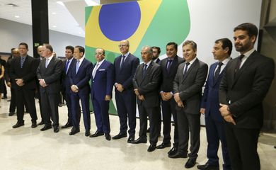  Governadores eleitos e reeleitos paticipam de Fórum em Brasília. 