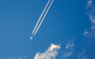 A Organização Internacional da Aviação Civil (Icao) adota novo padrão para emissões de dióxido de carbono (CO2) por aeronaves