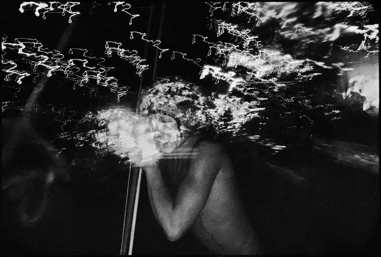 Mostra percorre trajetória da fotógrafa Claudia Andujar