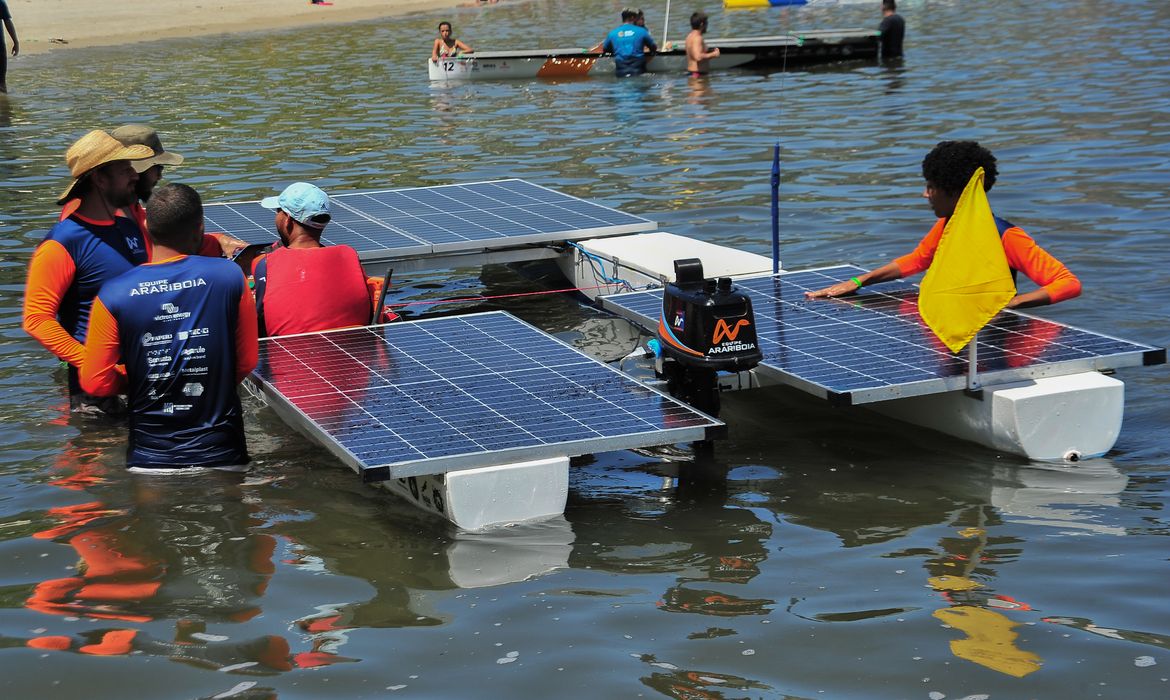 Barco Enel - Desafio Solar Brasil