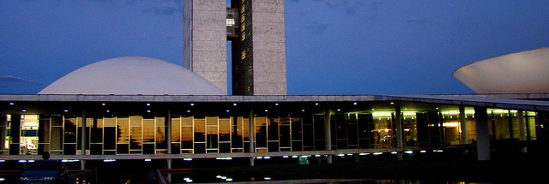 Congresso Nacional Congresso Nacional avalia MPs sobre dívida dos estados