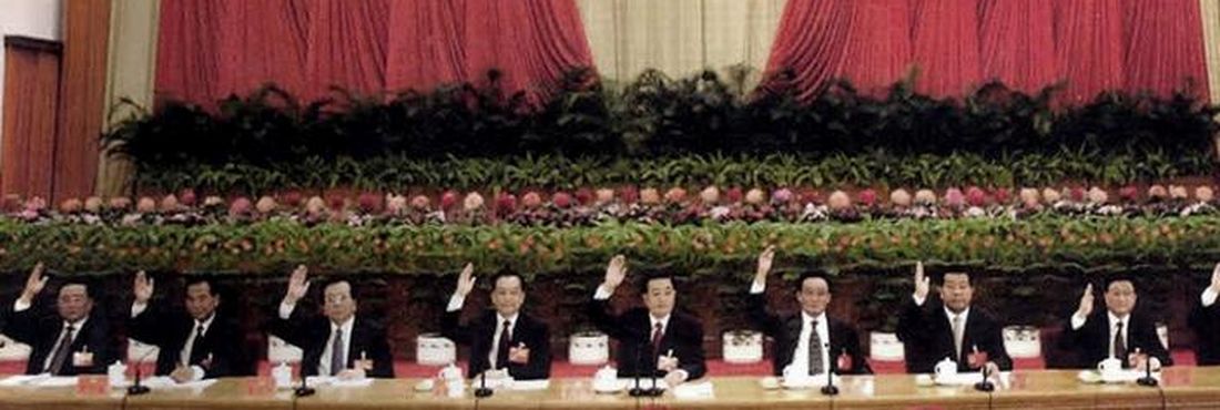 Politburo vai definir o futuro político da China