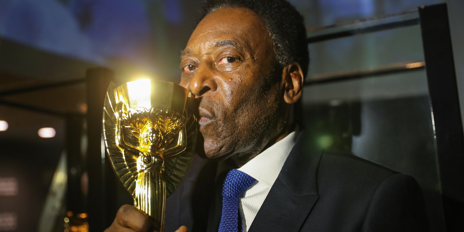 Pelé cumple 82 años recibiendo homenajes