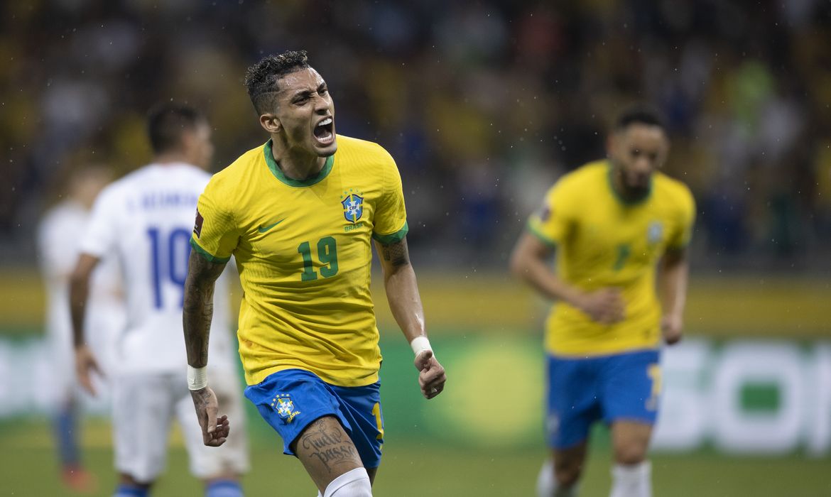 Raphinha, seleção brasileira, brasil, paraguai, eliminatórias
