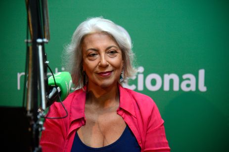 Rio de Janeiro (RJ), 07/03/2024 – A apresentadora na Rádio Nacional, Luciana Valle nos estúdios no Rio de Janeiro. Foto: Tomaz Silva/Agência Brasil