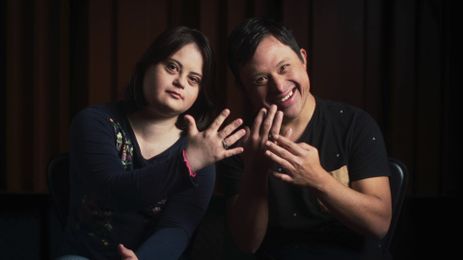 Casal Cinthia e Giovanni  na série Vinde Vênus