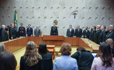 Brasília (DF), 29/09/2025 – Posse do novo presidente do Supremo Tribunal Federal (STF), Edson Fachin, ele foi eleito para suceder o ministro Luís Roberto Barroso, cujo mandato terminou ontem (28). Também assume o cargo o novo vice-presidente, Alexandre de Moraes. Os dois ministros comandarão o Supremo pelos próximos dois anos (2025-2027).
Foto: Valter Campanato/Agência Brasil
