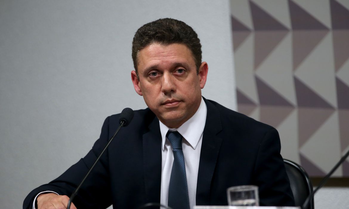 Brasília - Comissão do Impeachment ouve Clayton Luiz Montes, diretor do Departamento de Programas Econômicos da Secretaria do Orçamento Federal.(Wilson Dias/Agência Brasil)