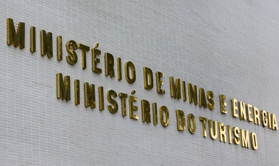 Brasília (DF), 10/04/2023 - Fachada do ministério de Minas e Energia e do ministério do Turismo.