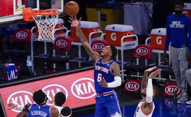 New York Knicks em partida contra Portland Trail Blazers - NBA