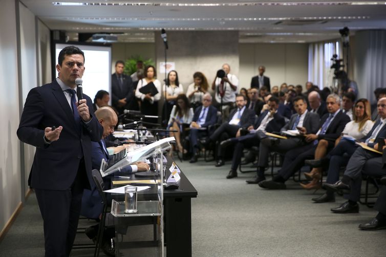  O ministro da Justiça e Segurança Pública, Sergio Moro, durante reunião para discutir sugestões ao Projeto de Lei Anticrime, na Escola Nacional de Formação e Aperfeiçoamento de Magistrados, Enfam.