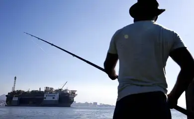 A Petrobras anunciou a chegada da plataforma de petróleo, P-67, ancorada na Baía de Guanabara, destinada ao Sistema de Produção do Campo de Lula, no pré-sal da Bacia de Santos.