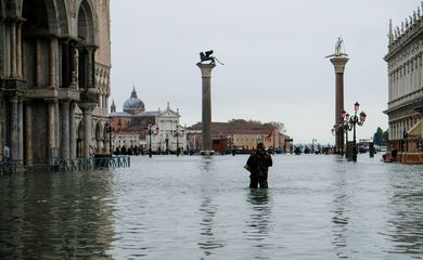 Veneza inundação REUTERS/Manuel Silvestri