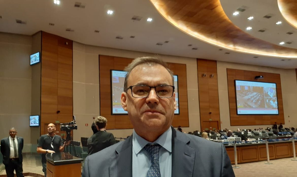 presidente do TRE-RJ, desembargador Elton Leme.