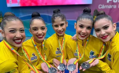 quinteto brasileiro conquista medalha de prata na prova geral da etapa da copa do mundo em Portimão, em 11/05/2024