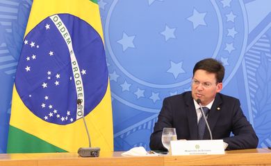 Ministro da Cidadania, João Roma, durante coletiva sobre o novo programa social do governo e MP dos precatórios