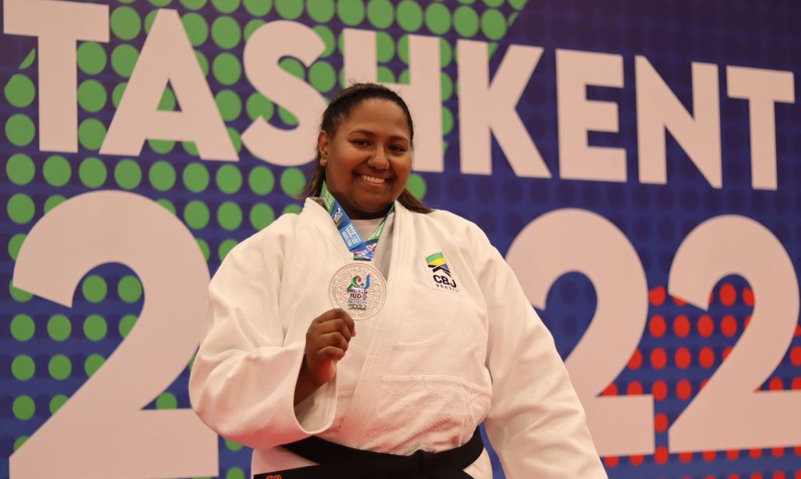 Beatriz Souza é prata no Mundial de Judô  na categoria 78kg - em 12/10/2022