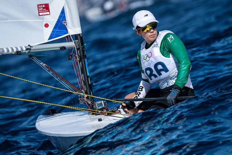 2024.08.01 - Jogos Olímpicos Paris 2024 - Vela Feminina ILCA.  Atleta brasileira Gabriella Kidd em ação.  Foto: Wander Roberto/COB