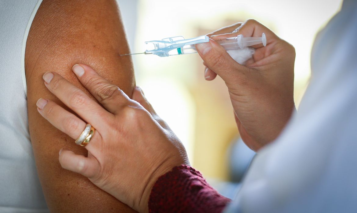 Covid-19: nova campanha foca na importância da 2ª dose da vacina