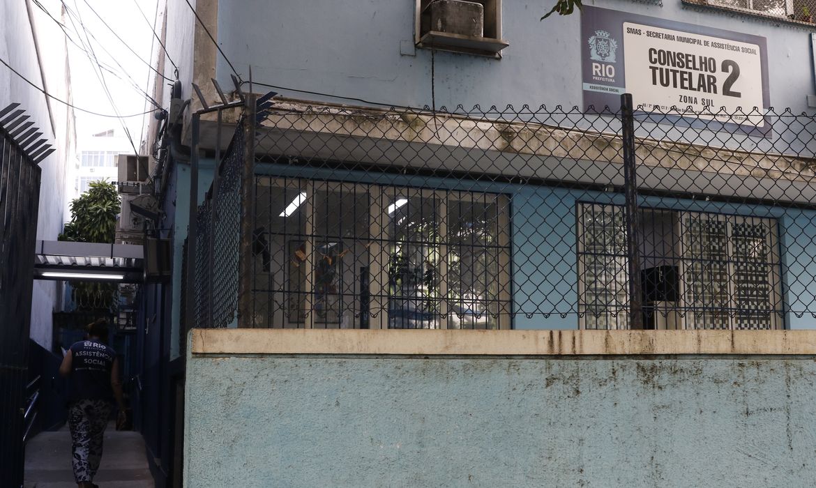 Rio de Janeiro (RJ), 15/09/2023 - Fachada do Conselho Tutelar, que terá eleições em 1º de outubro outubro, em Laranjeiras. Foto: Fernando Frazão/Agência Brasil