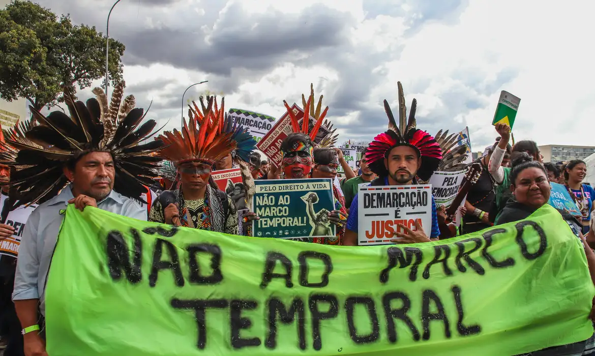 Brasília (DF), 30/08/2023, Manifestação de Indígenas contra o marco temporal, na Esplanada dos Ministérios.  Foto: Antônio Cruz/Agência Brasil