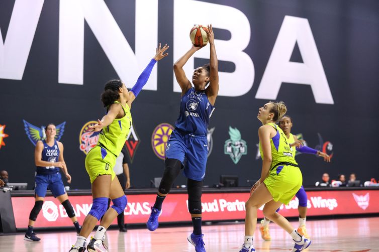 Damiris, Pivô, WNBA, basquete feminino