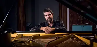 André Mehmari, pianista