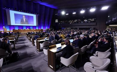 A general view of the plenary room during the opening of the second session of negotiations around a future treaty on tackling plastic pollution at the UNESCO Headquarters in Paris, France, May 29, 2023. REUTERS/Stephanie Lecocq